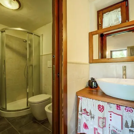 Alpstuga Maison De Veny *